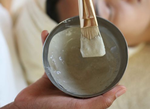 24K Gold Age Defying Facial